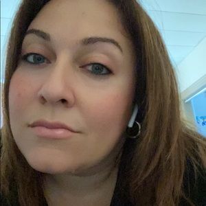 Meet your Posher, Naomi